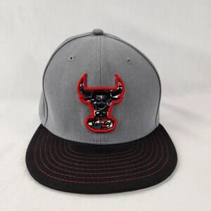 New Era Chicago Bulls Hardwood Classic Fitted Hat.  7 1/2